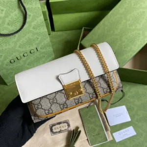 Gucci Clutch Crossbody Bag with Monogram Pattern 19x10cm