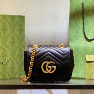 Gucci Marmont Women's Handbag Black 20cm