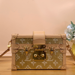 Louis Vuitton LV Petite Box Shape Lock Plated Gold Handbags 20×12.5x5cm